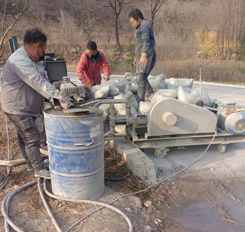 庄河路面下沉注浆